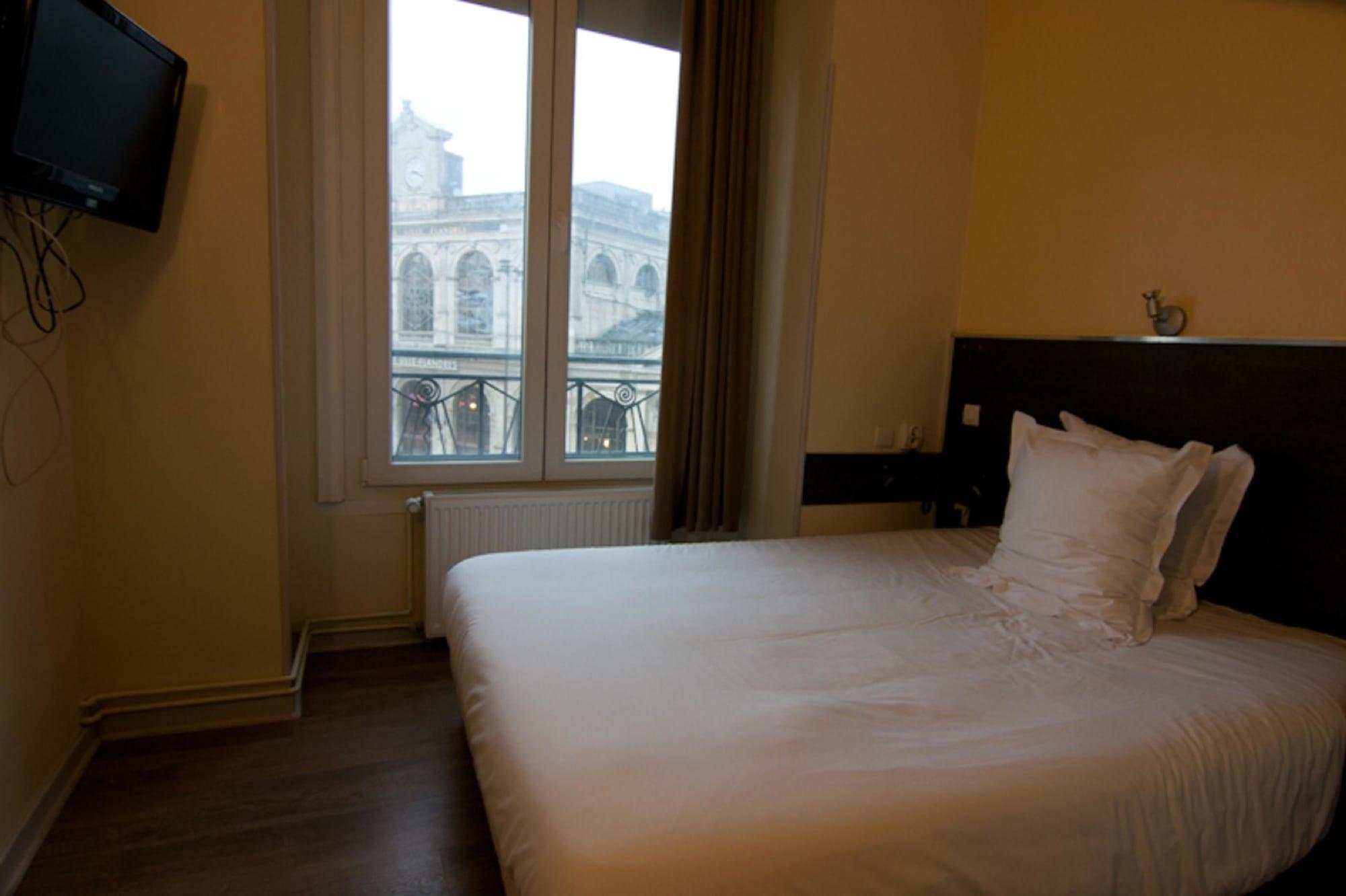 Hotel De Londres Lille Exterior foto